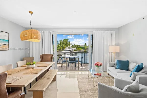 $1,500,000 | 1414 Southeast 12th Street, Unit 1B, Fort Lauderdale, FL 33316