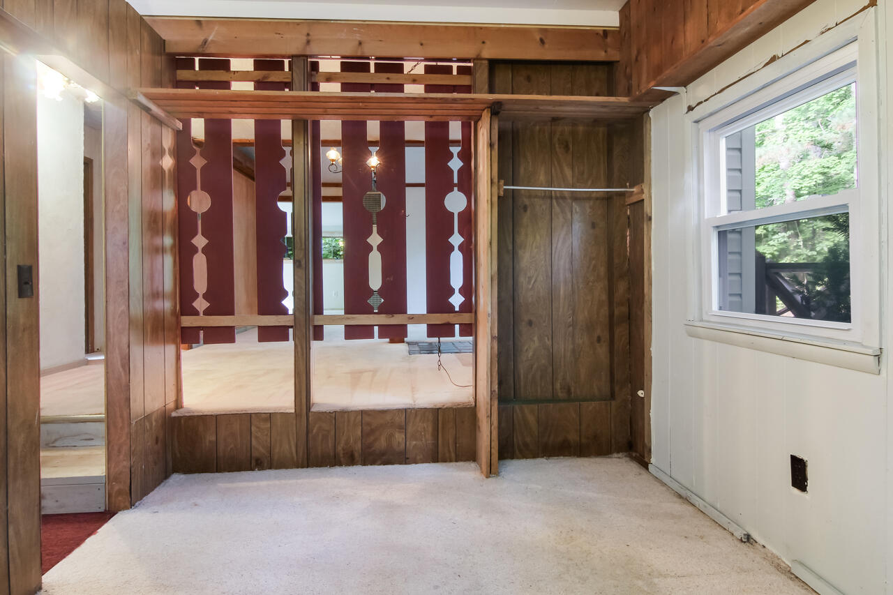 14139 Cinder Road Beulah, MI 49617 - Photo 27 of 43 26-Scene-26