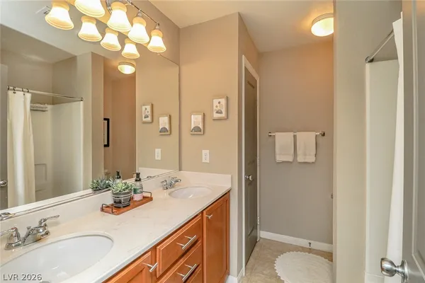 $2,250 | 2388 Via Firenze, Henderson, NV 89044