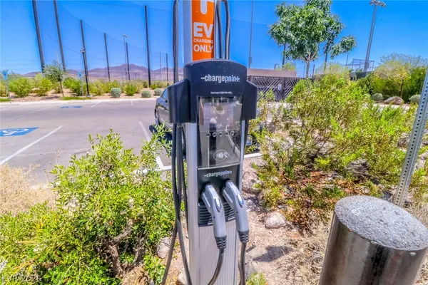 $2,250 | 2388 Via Firenze, Henderson, NV 89044