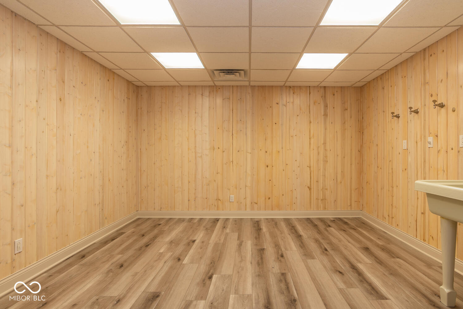 1817 East Cheyanne Lane Bloomington, IN 47401 - Photo 64 of 107