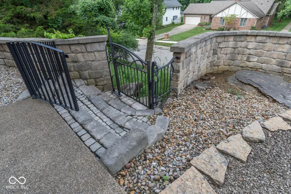 $1,850,000 | 1817 East Cheyanne Lane, Bloomington, IN 47401