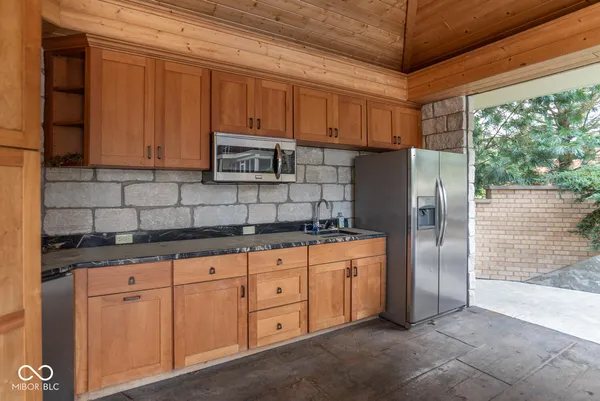 $1,850,000 | 1817 East Cheyanne Lane, Bloomington, IN 47401