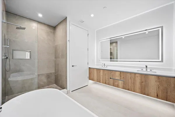 $14,500 | 220 Lake Shore Drive, Unit 1706, Lake Park, FL 33403