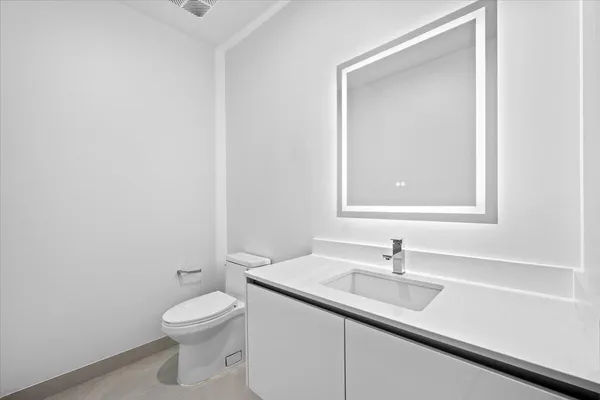 $14,500 | 220 Lake Shore Drive, Unit 1706, Lake Park, FL 33403