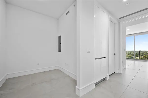 $14,500 | 220 Lake Shore Drive, Unit 1706, Lake Park, FL 33403