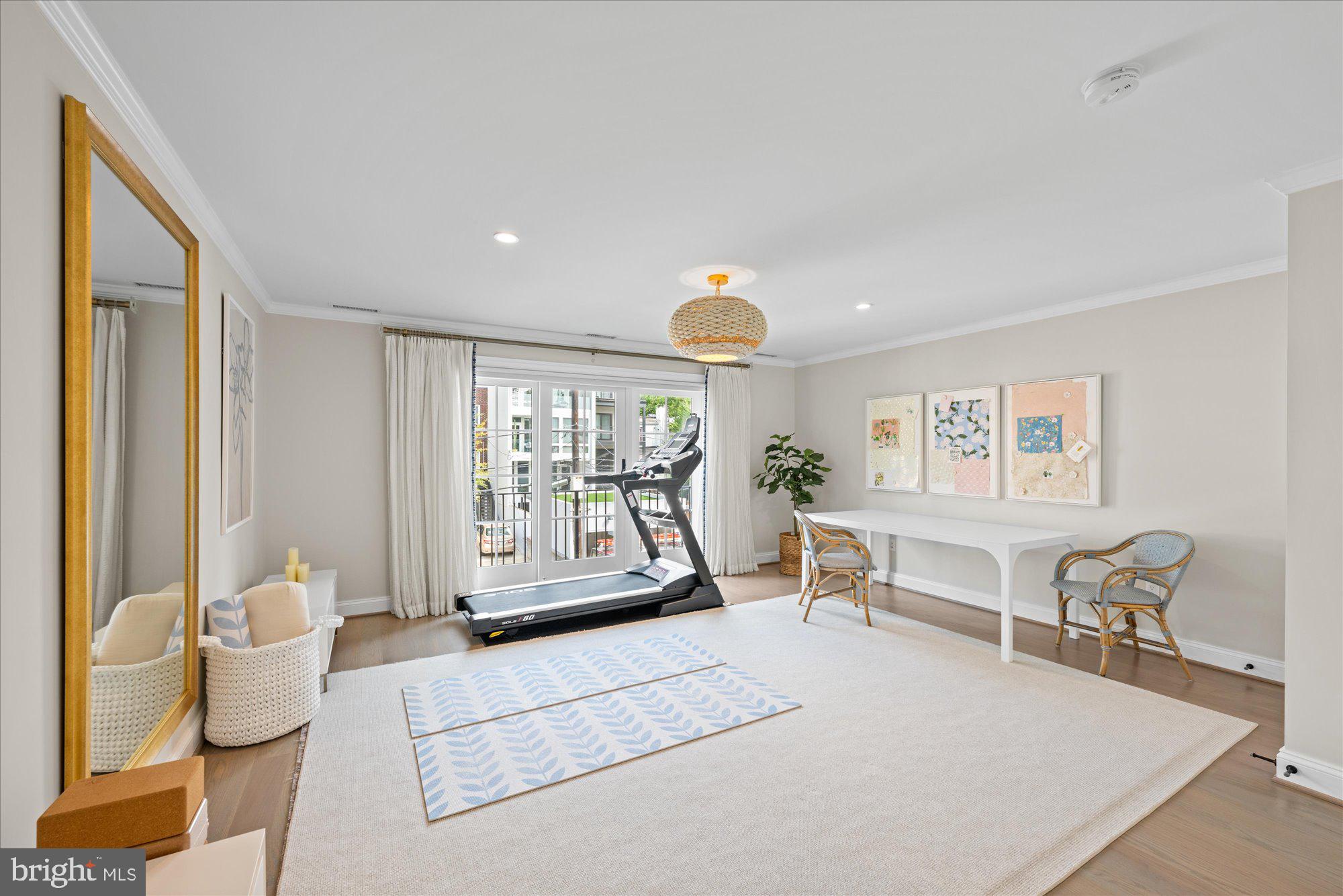 3723 Reservoir Road Northwest Washington, DC 20007 - Photo 25 of 45 a living room with furniture a table and chairs