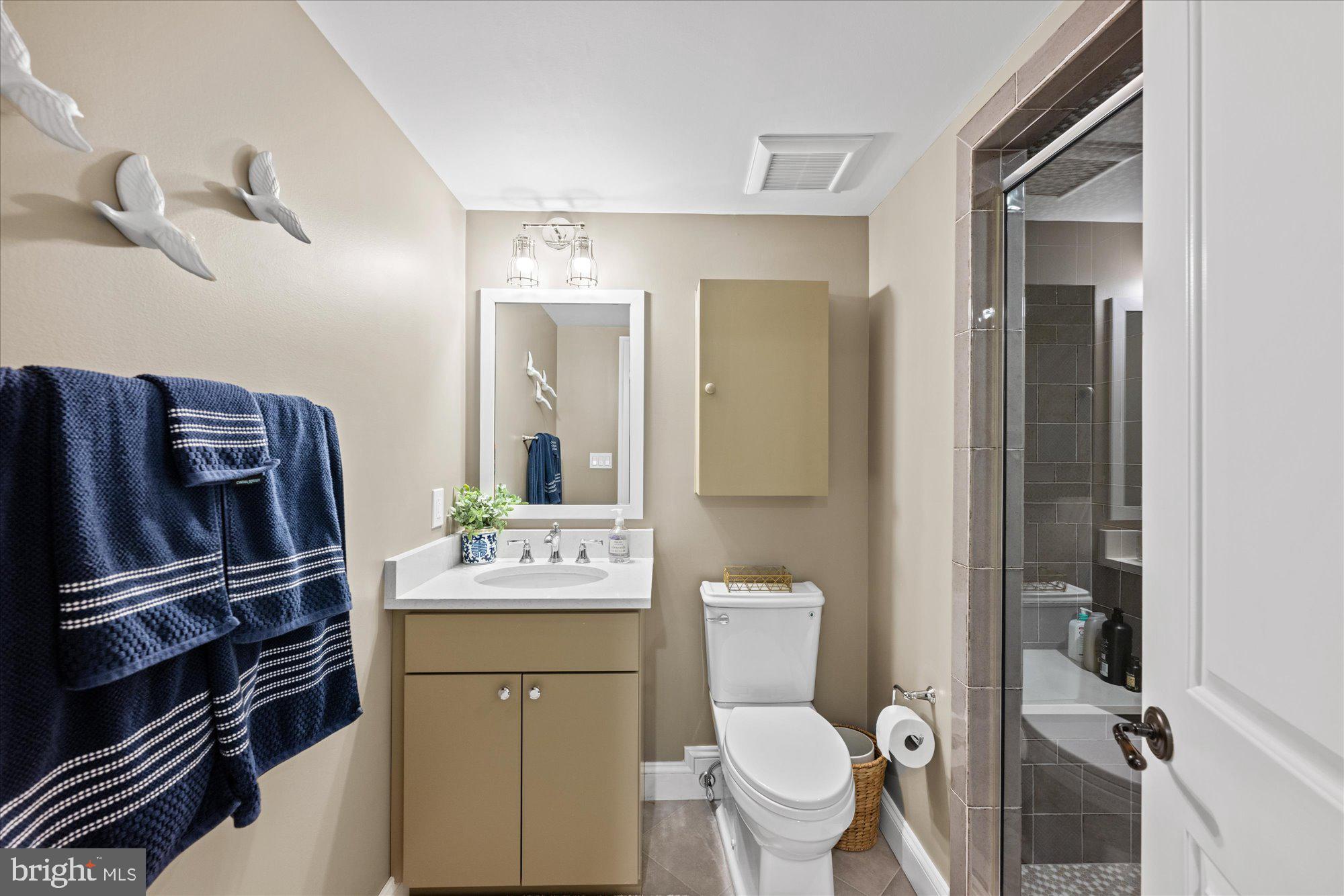 3723 Reservoir Road Northwest Washington, DC 20007 - Photo 33 of 45