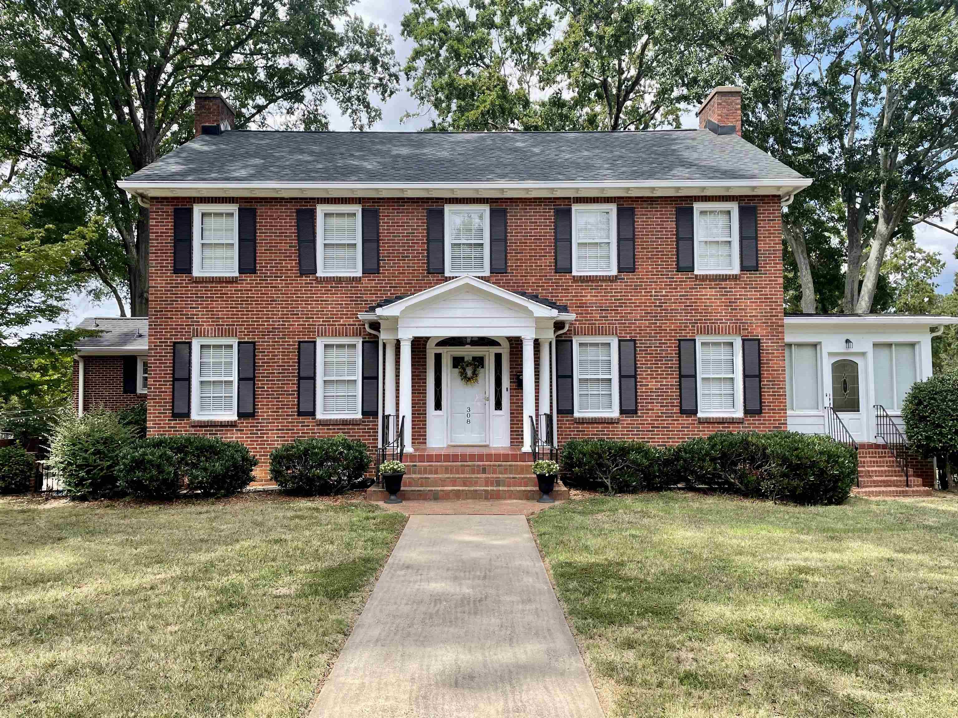 308 Vernon Street Gaffney, SC 29340 - Photo 1 of 36 Gallery Image 1
