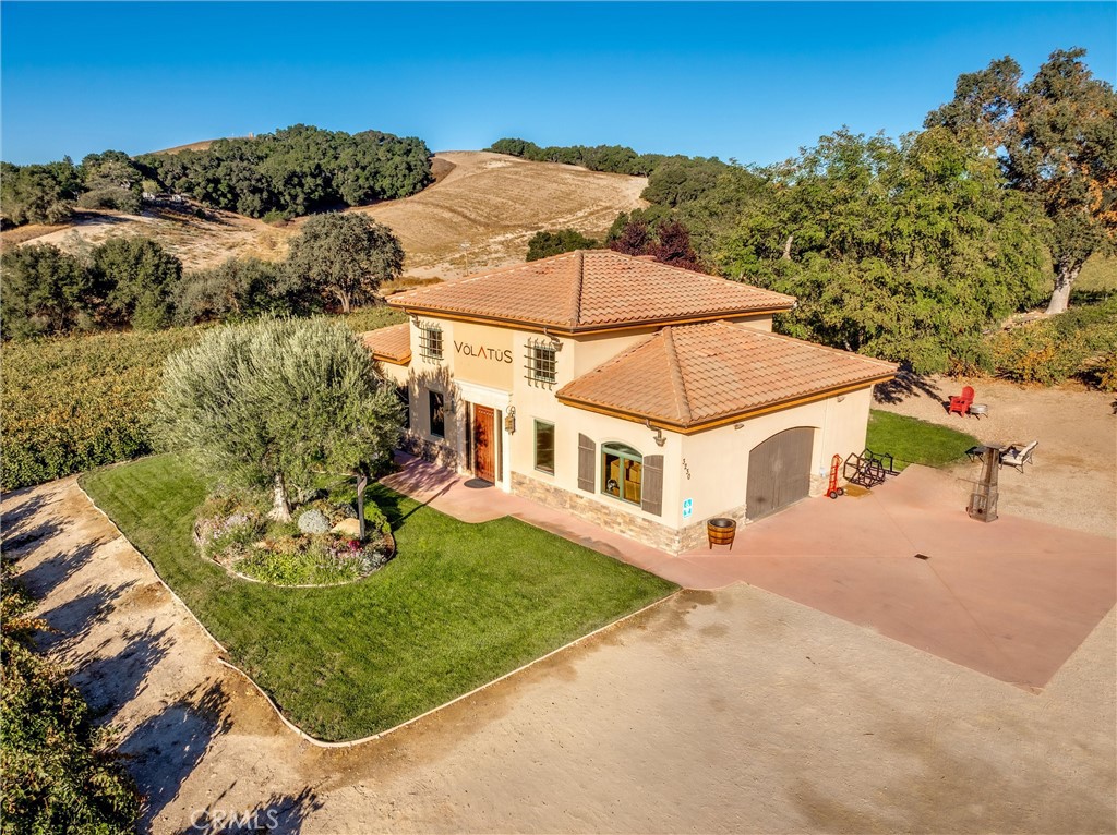 3000 Oakdale Road Paso Robles, CA 93446 - Photo 7 of 26 an aerial view of a house