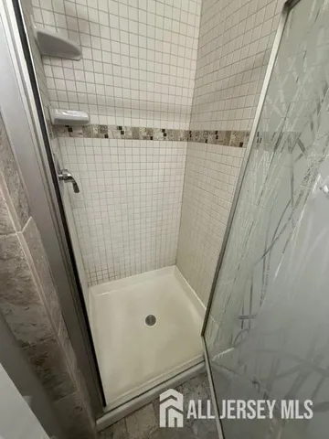 $2,600 | 45 Chatham Square, Parlin, NJ 08859