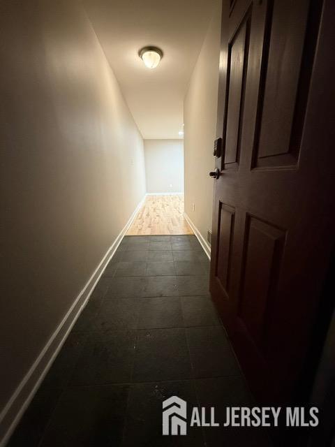 45 Chatham Square Parlin, NJ 08859 - Photo 2 of 15