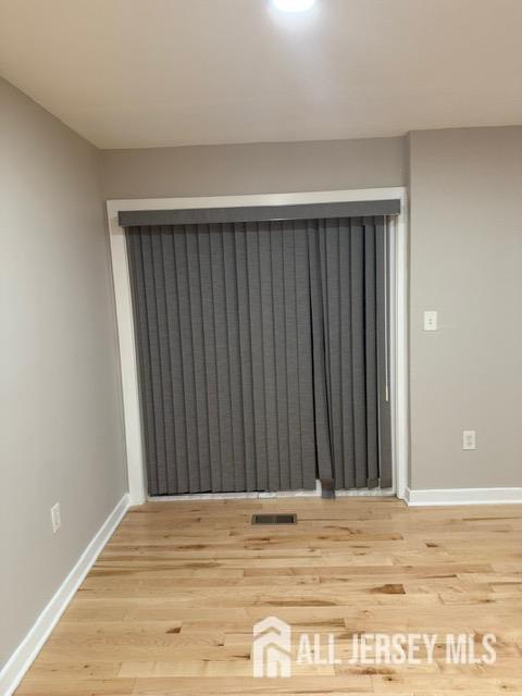 45 Chatham Square Parlin, NJ 08859 - Photo 7 of 15