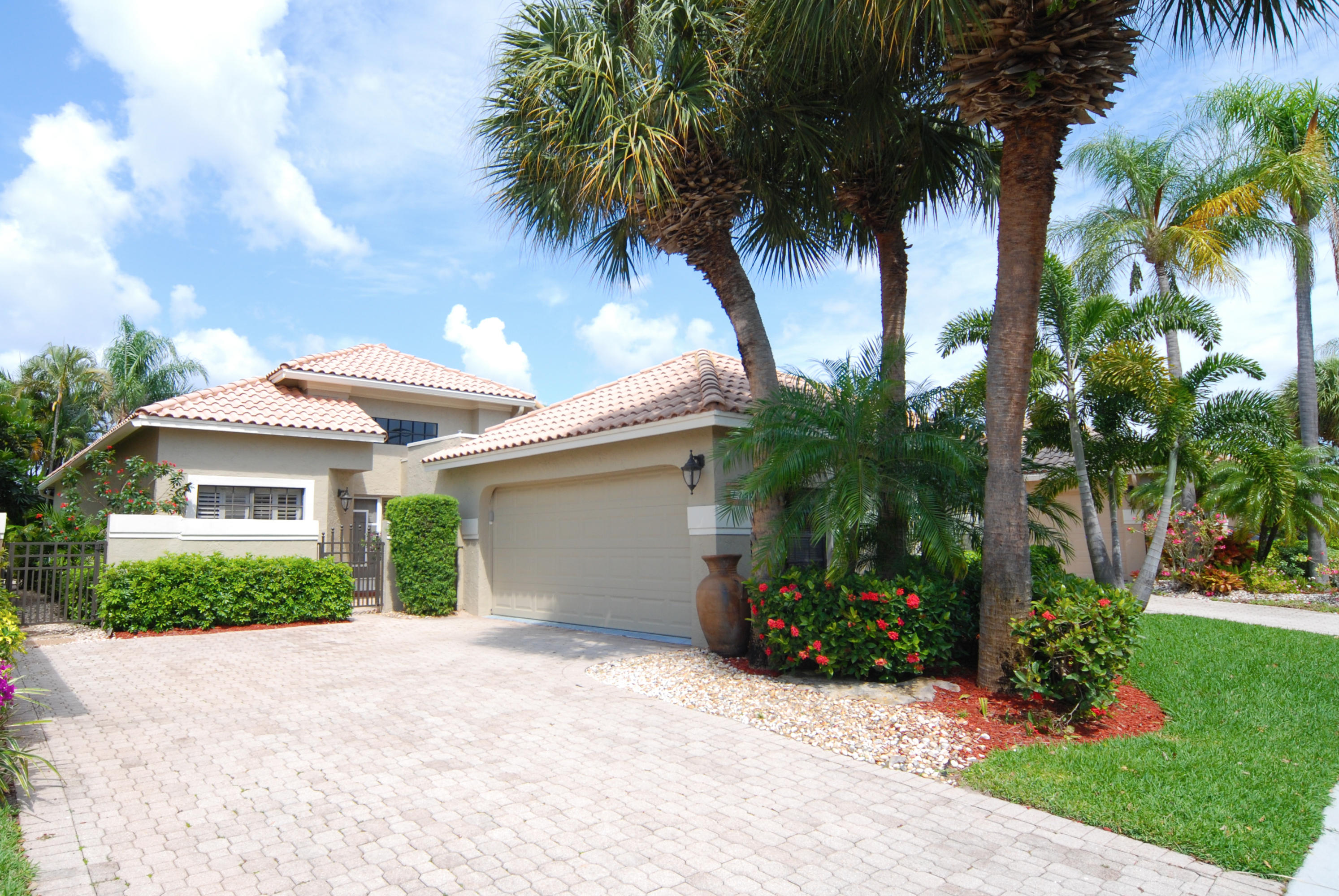17521 Vía Capri Boca Raton, FL 33496 - Photo 1 of 19 DSC_0140