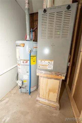 $249,900 | 1 Forest Avenue, Evans, NY 14006