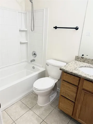 $2,200 | 10076 Wake Bridge Drive, Frisco, TX 75035