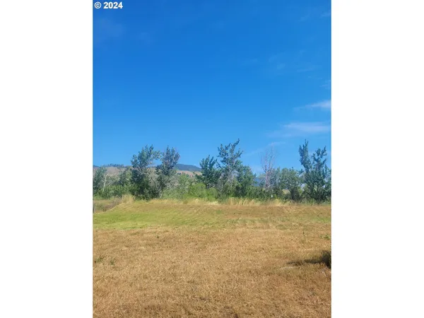 $89,900 | 15275 Union Lagrande Or 97850, La Grande, OR 97850