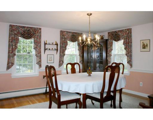 16 White Road Wayland, MA 01778 - Photo 6 of 22