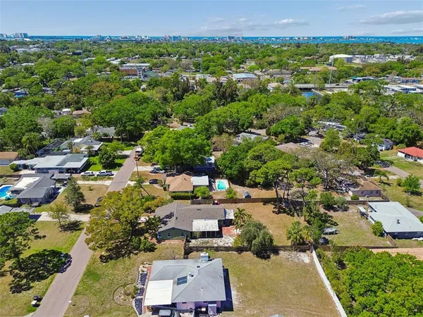 $359,900 | Undisclosed Address, Clearwater, FL 33755