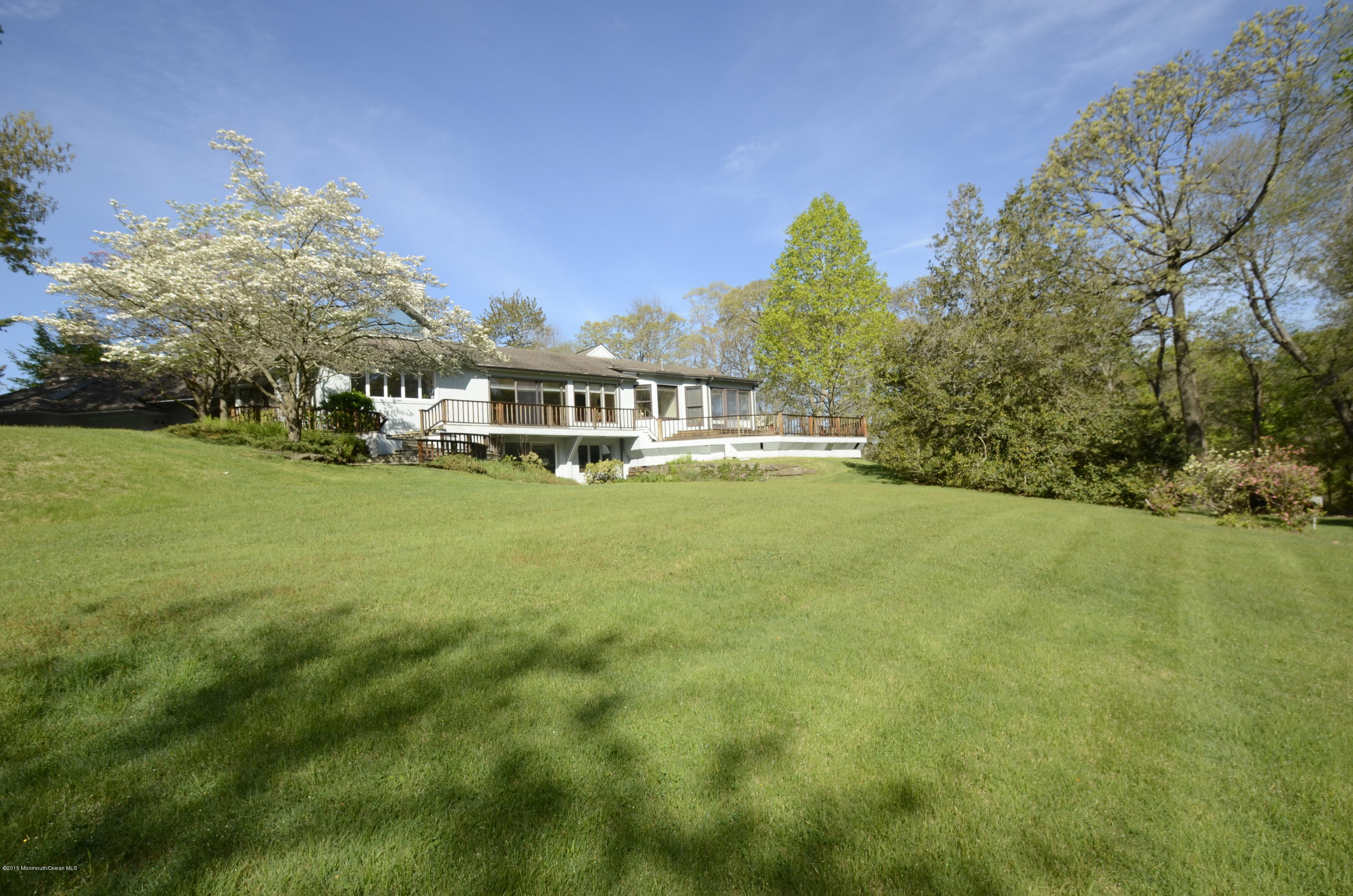 625 Cooper Road Middletown, NJ 07716 - Photo 2 of 20 Back of home