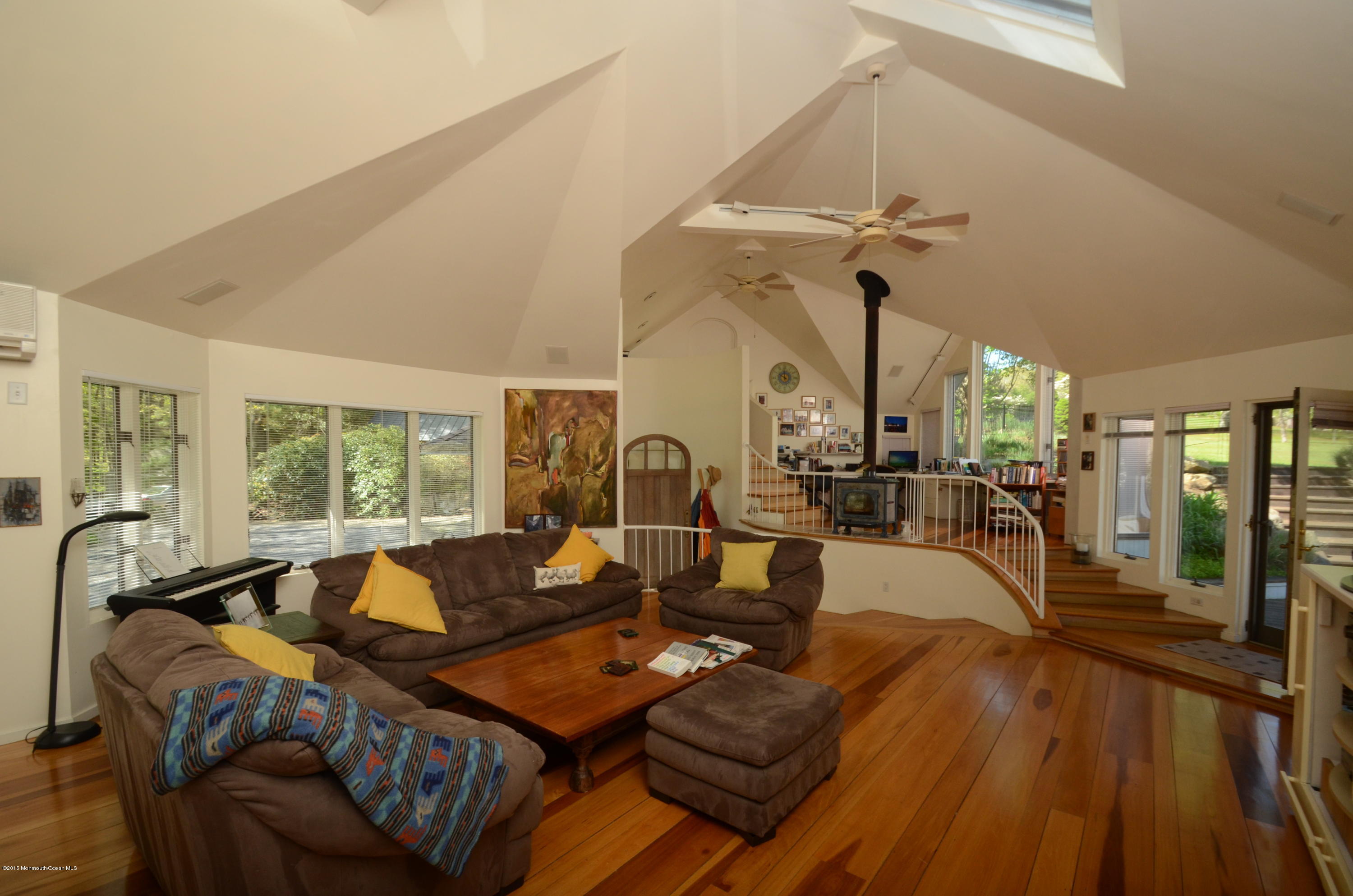 625 Cooper Road Middletown, NJ 07716 - Photo 13 of 20 Great Room