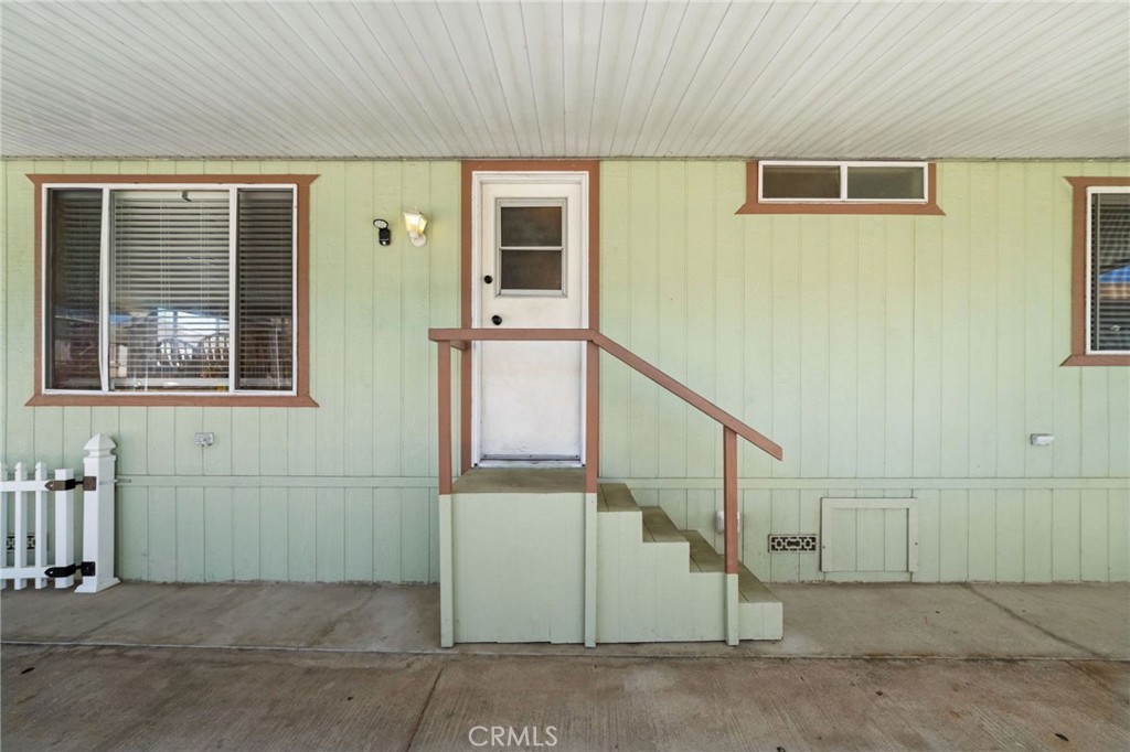 26311 Jackson Avenue, Unit 35 Murrieta, CA 92563 - Photo 29 of 41 a view of entryway