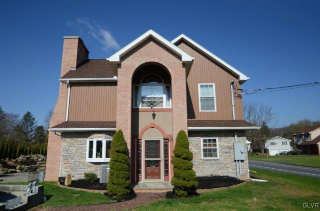 1862 Minesite Road Allentown, PA 18103 - Photo 1 of 32 Gallery Image 1