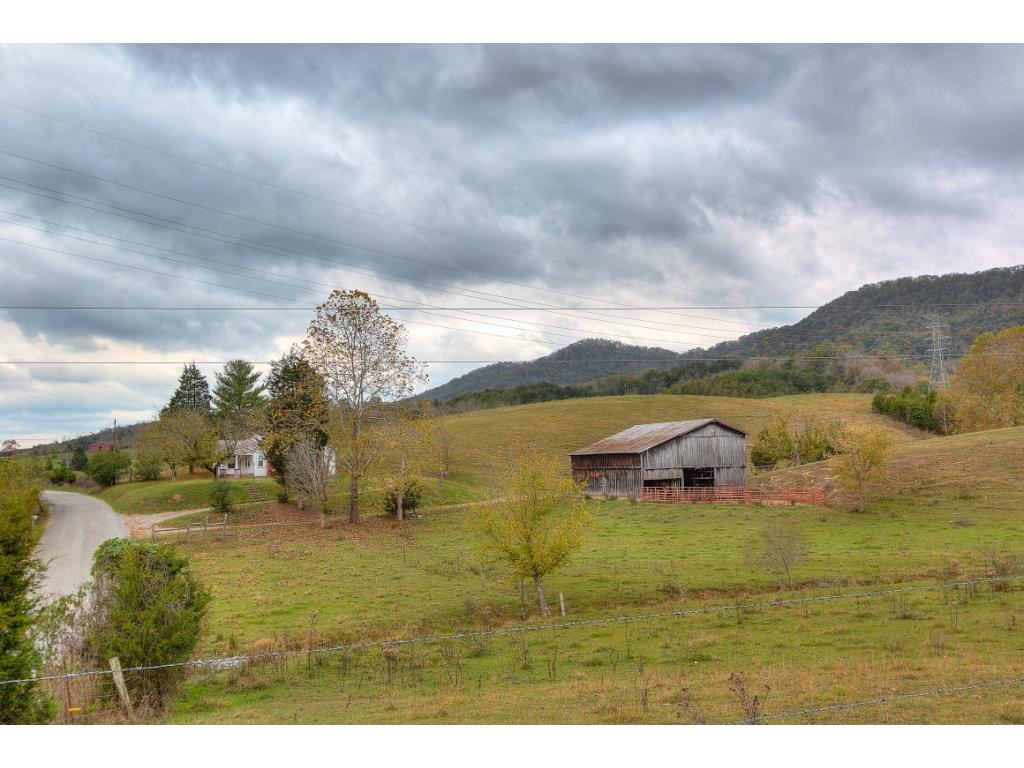 1906 Gap Mountain Road Greeneville, TN 37745 - Photo 30 of 36 Photo 30