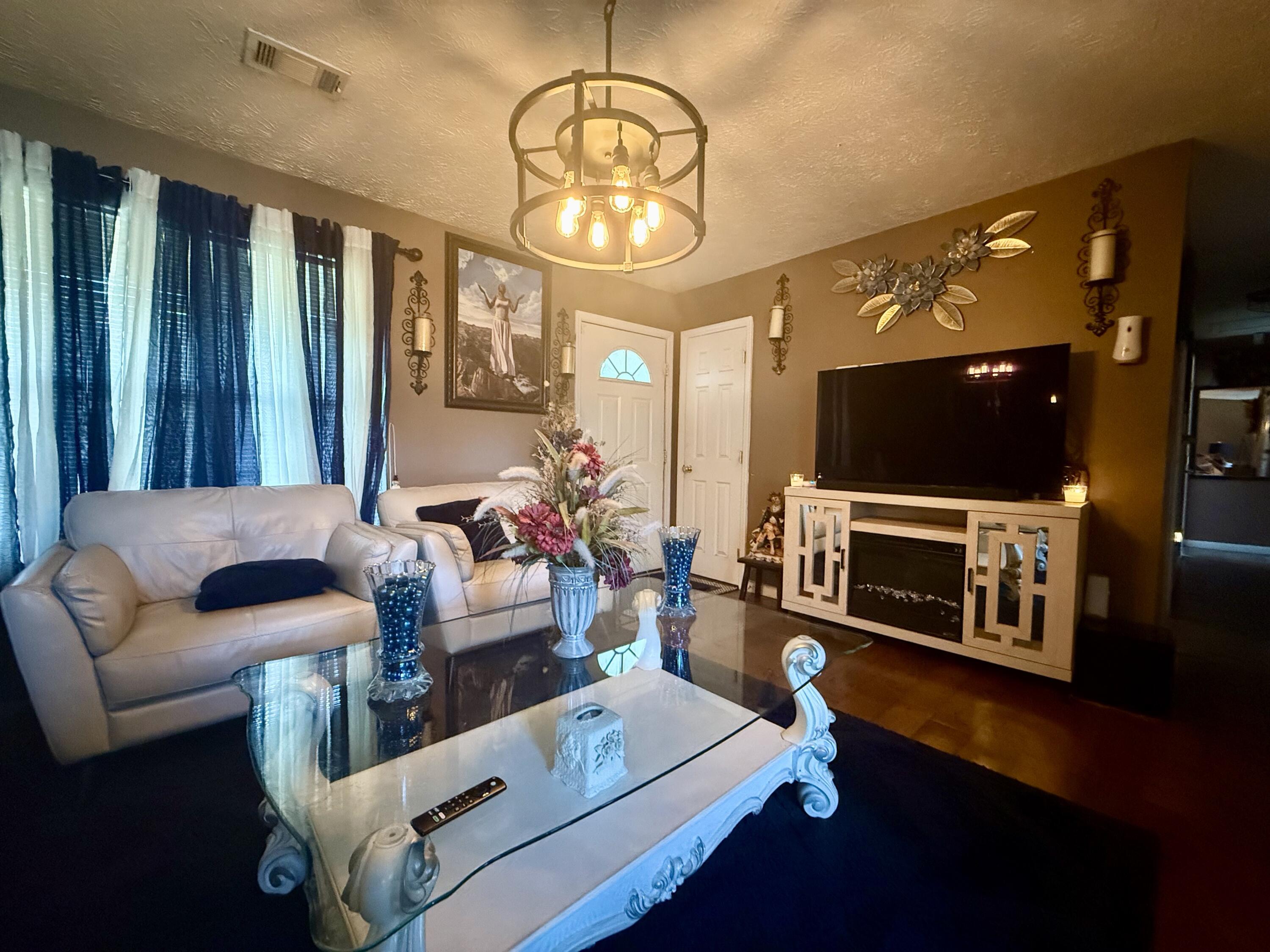 805 Perry Court Augusta, GA 30901 - Photo 7 of 24 a23J76rlQvSqCbRROqTorQ