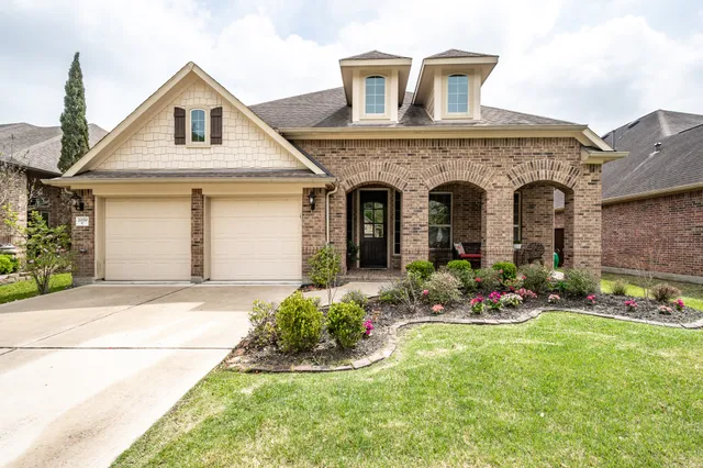 $2,400 | 20050 Mitchell Cove Drive, Porter, TX 77365