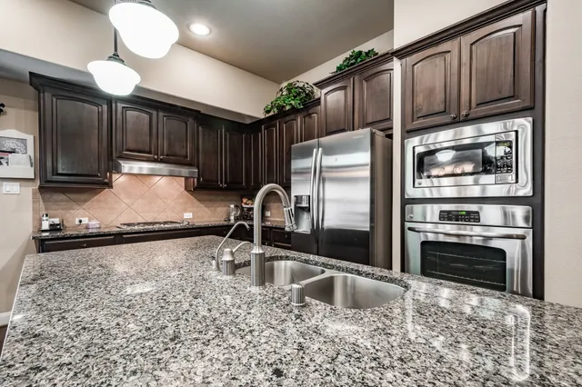 $2,400 | 20050 Mitchell Cove Drive, Porter, TX 77365