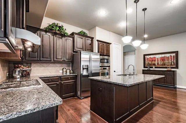 $2,400 | 20050 Mitchell Cove Drive, Porter, TX 77365