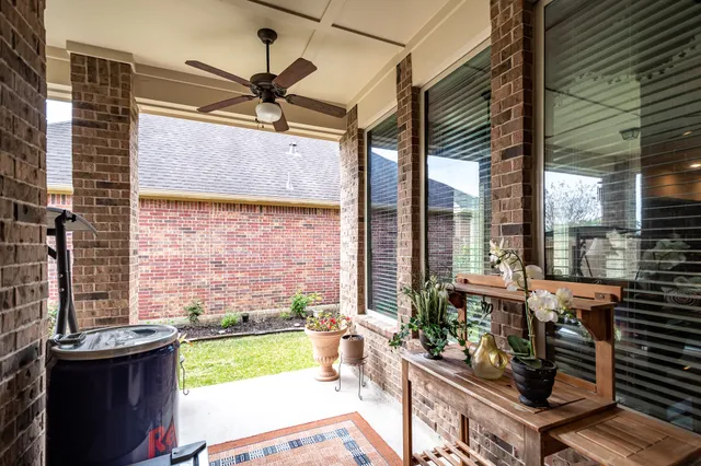 $2,400 | 20050 Mitchell Cove Drive, Porter, TX 77365