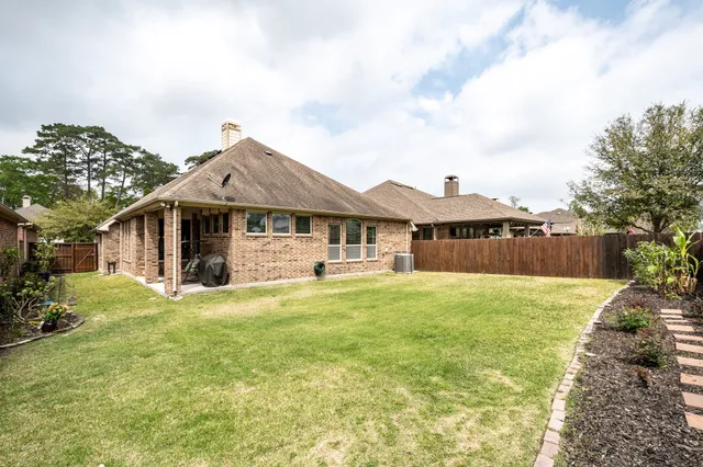 $2,400 | 20050 Mitchell Cove Drive, Porter, TX 77365