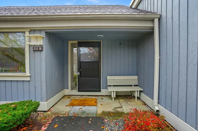 $345,000 | 511 Heritage Village, Unit B, Southbury, CT 06488