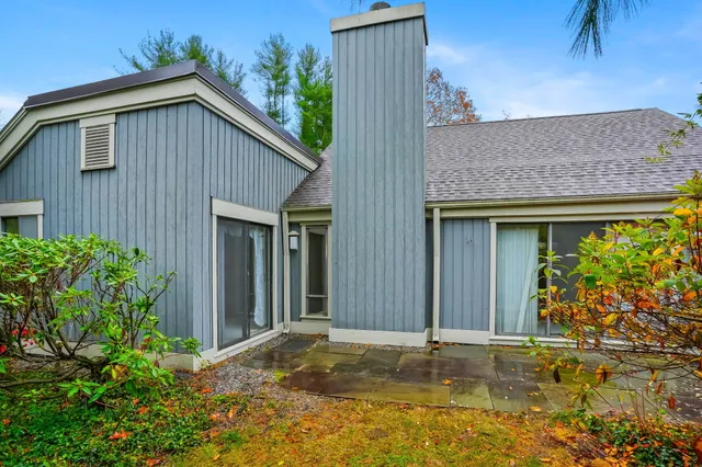 $345,000 | 511 Heritage Village, Unit B, Southbury, CT 06488