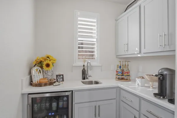 $729,000 | 4344 Icon Avenue, Modesto, CA 95356