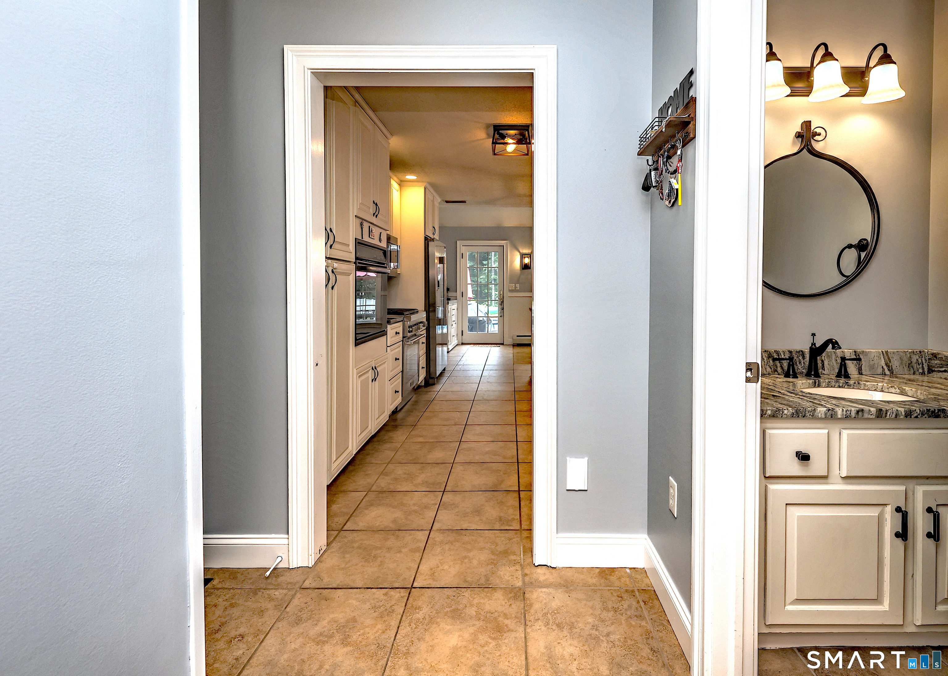 236 Maple Shade Road Middletown, CT 06457 - Photo 17 of 38