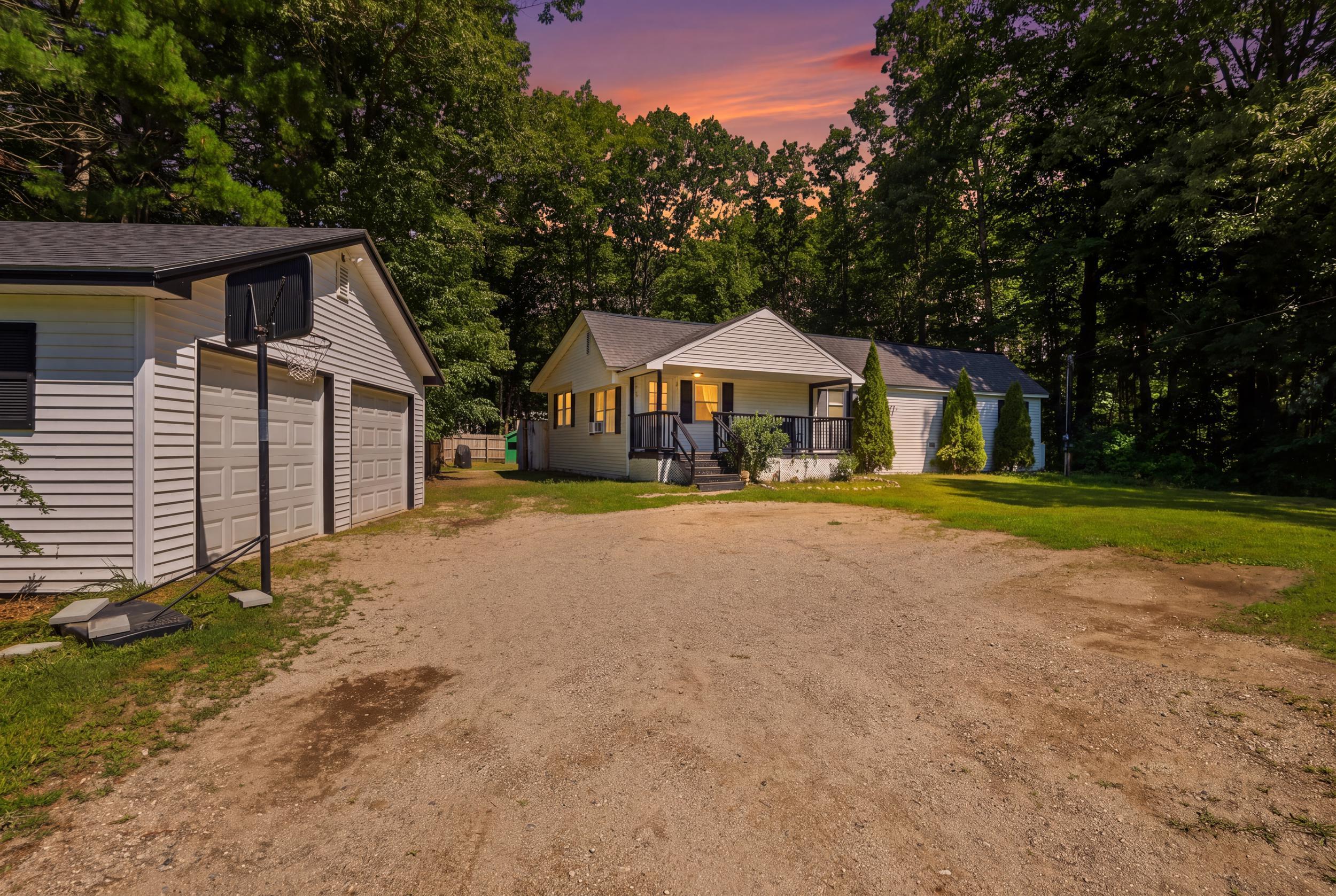 37 Shaw Road New Gloucester, ME 04260 - Photo 9 of 63 7_breauxmediaco_006