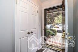 73 Pheasant Run Edison, NJ 08820 - Photo 4 of 14 Gallery Image 4