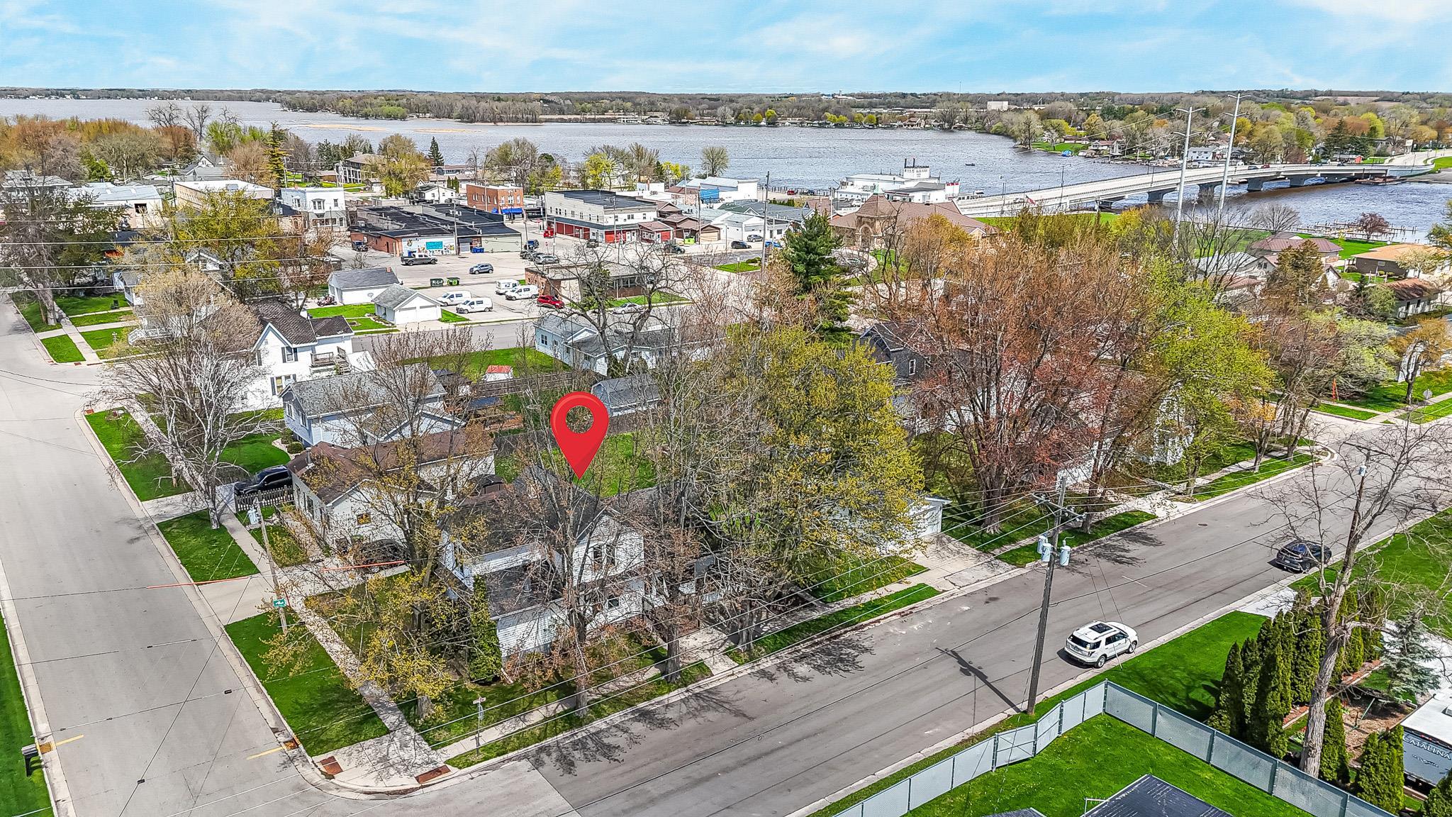 127 South 3rd Street Winneconne, WI 54986 - Photo 26 of 29