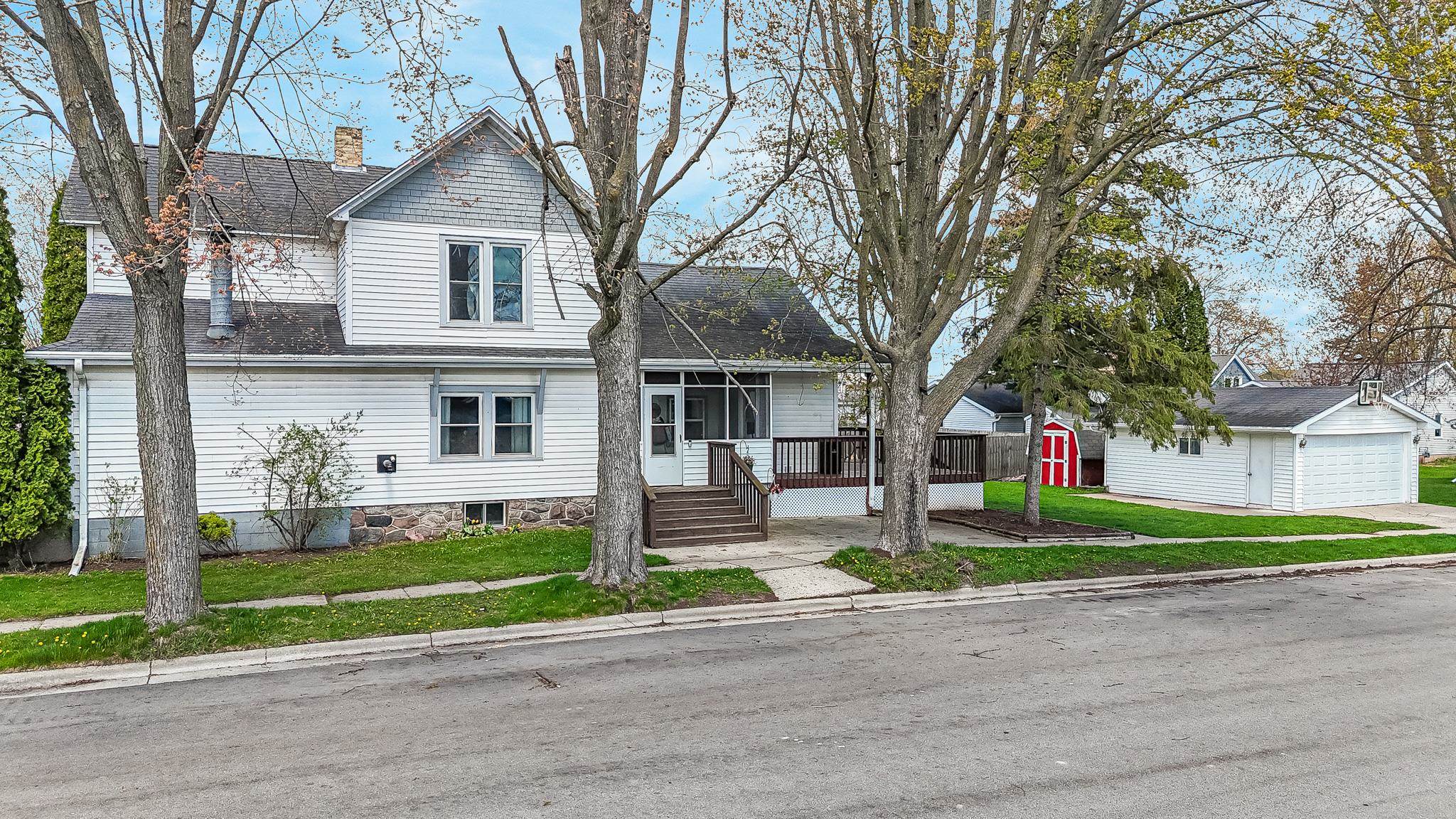 127 South 3rd Street Winneconne, WI 54986 - Photo 3 of 29
