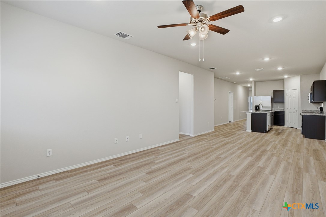 1126 Stone Vly Road, Unit B Temple, TX 76502 - Photo 9 of 26
