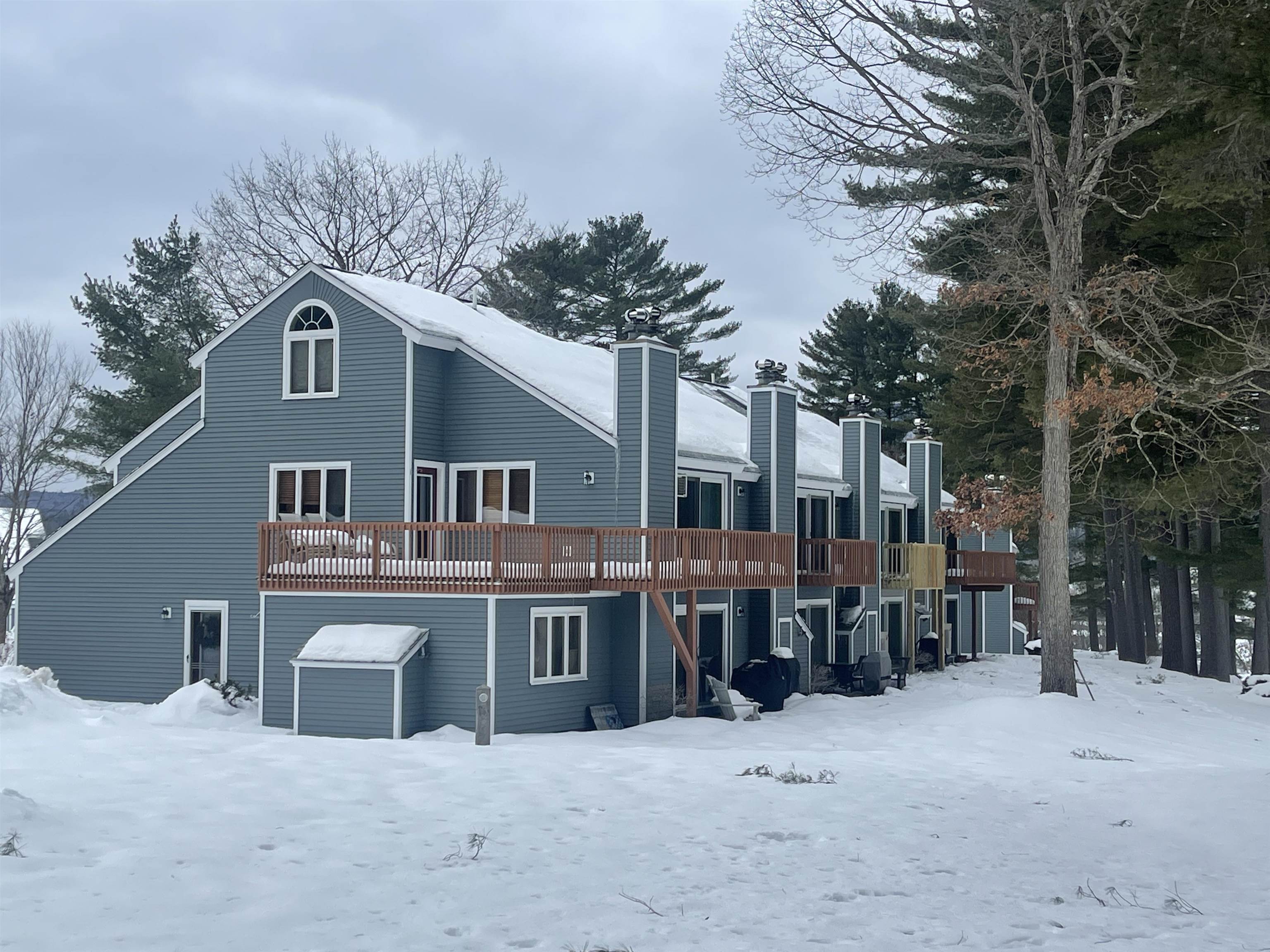 16 Circle Drive, Unit 60 Ashland, NH 03217 - Photo 1 of 27