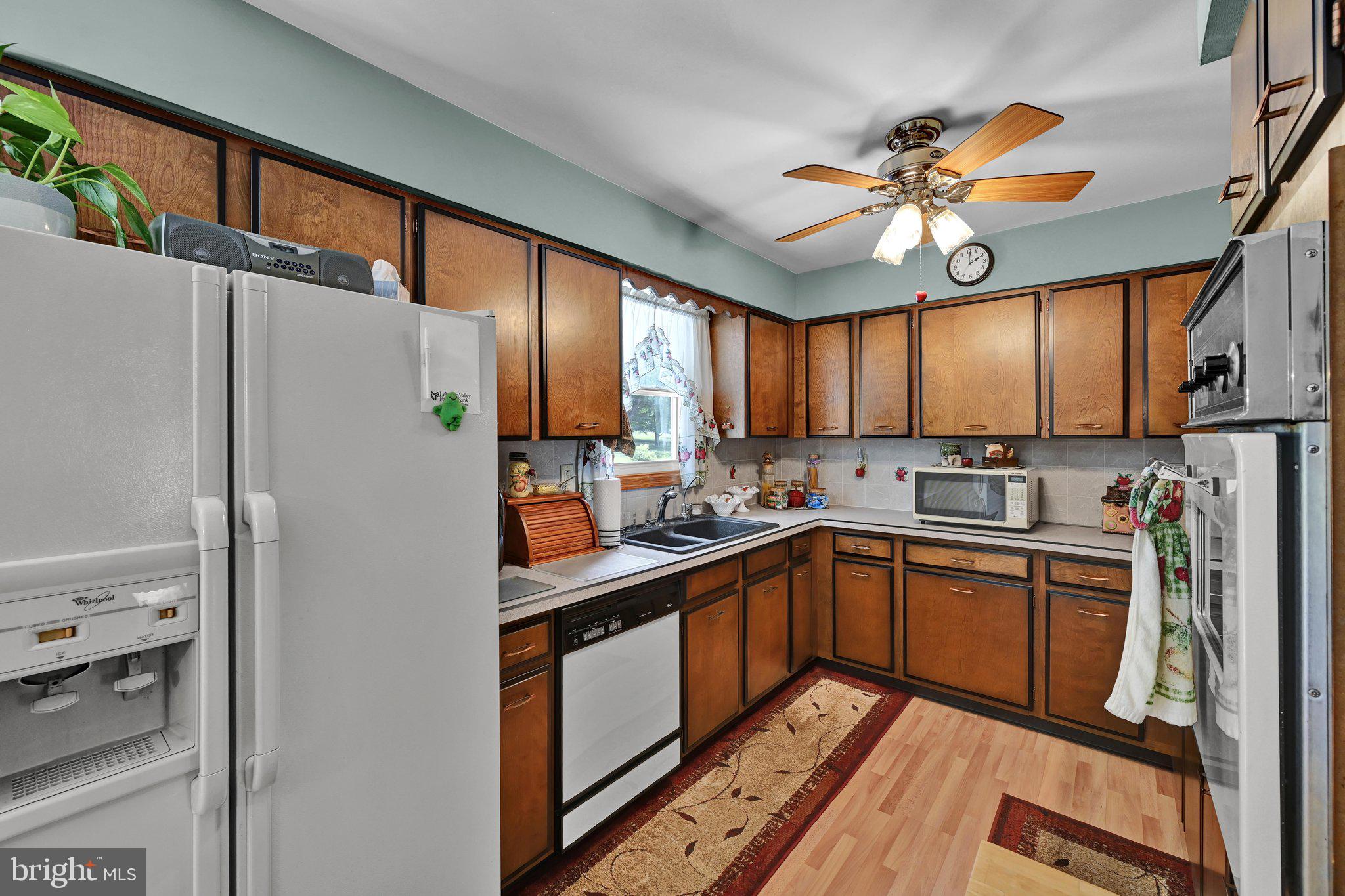 17 Terrace Hill Road Pine Grove, PA 17963 - Photo 12 of 44 Kitchen