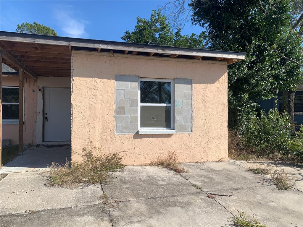 2181 22nd Way Southwest Largo, FL 33774 - Photo 4 of 12