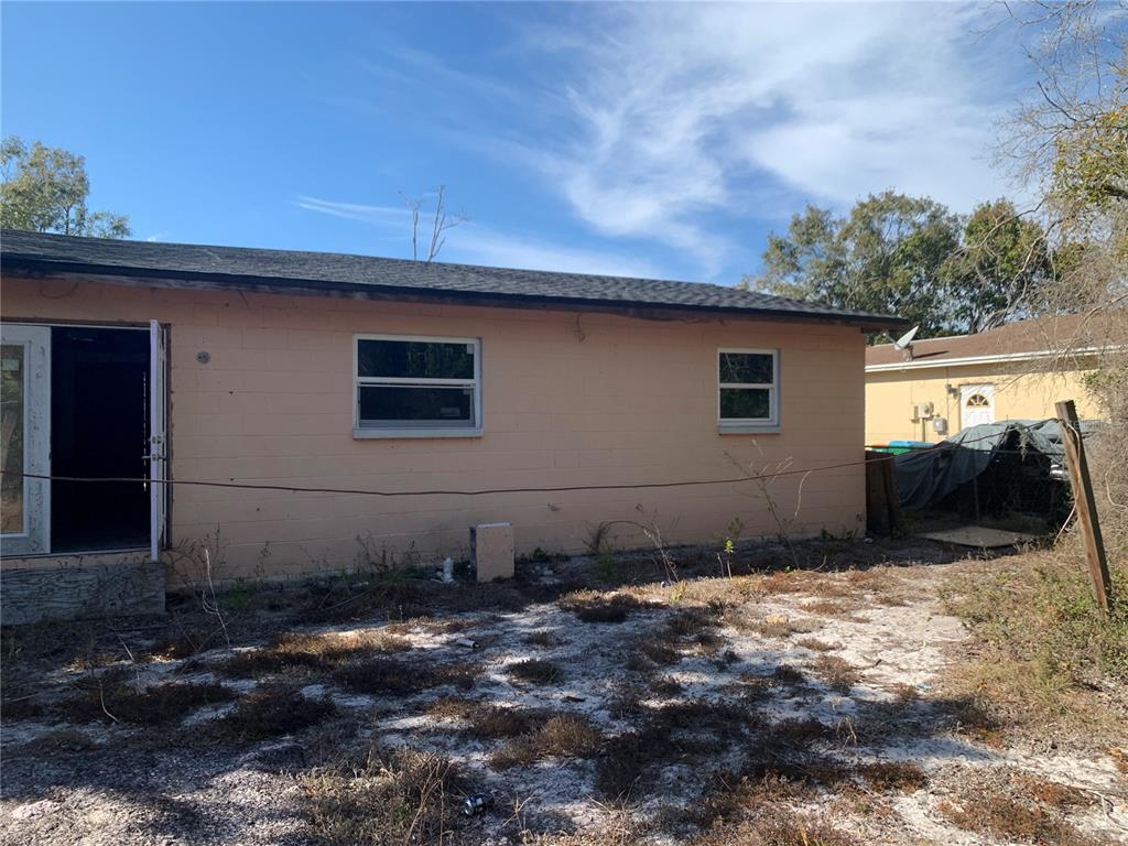 2181 22nd Way Southwest Largo, FL 33774 - Photo 9 of 12