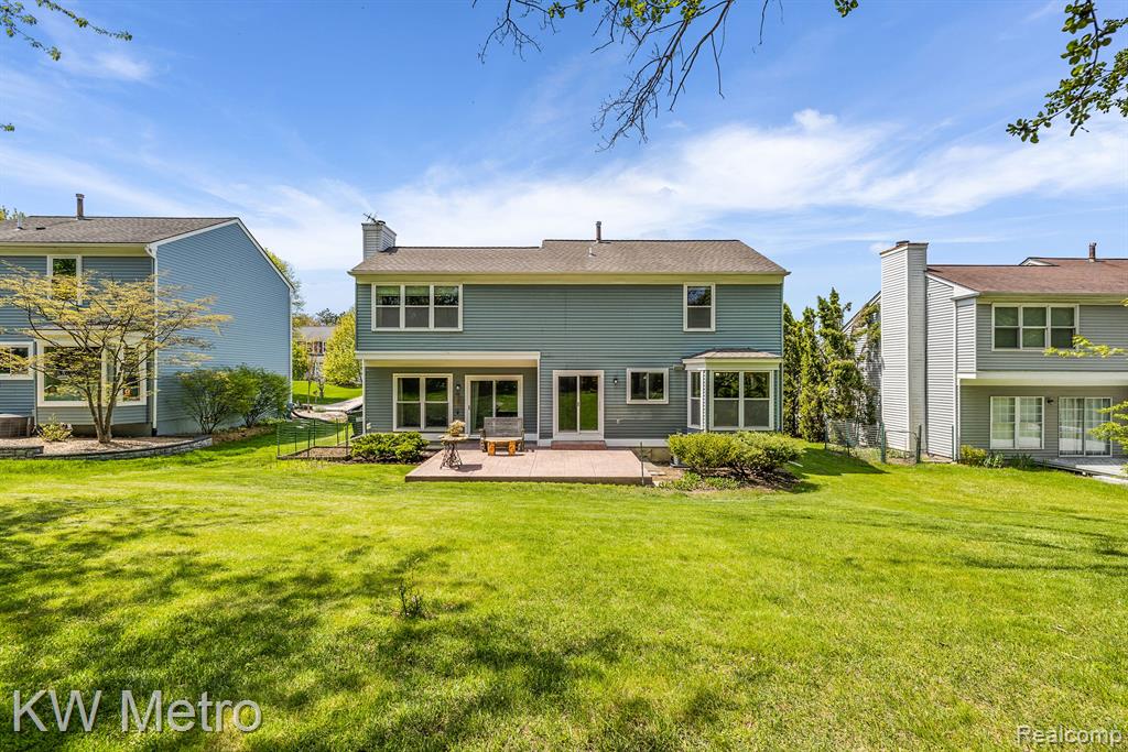 519 Bolinger Street Rochester Hills, MI 48307 - Photo 15 of 49