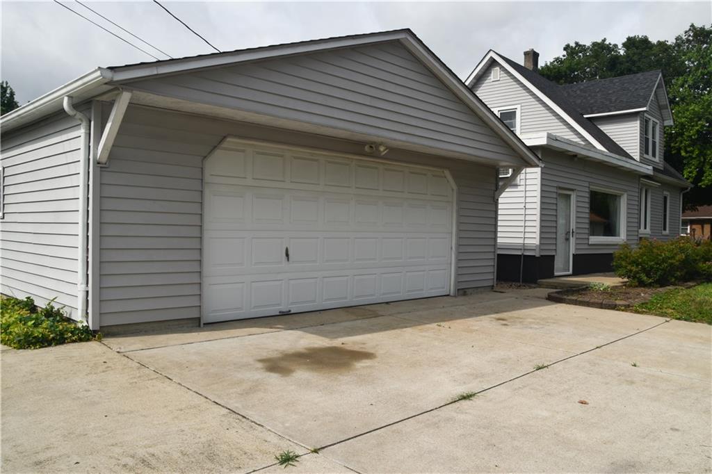 1811 Maple Street Columbus, IN 47201 - Photo 28 of 29 Gallery Image 28