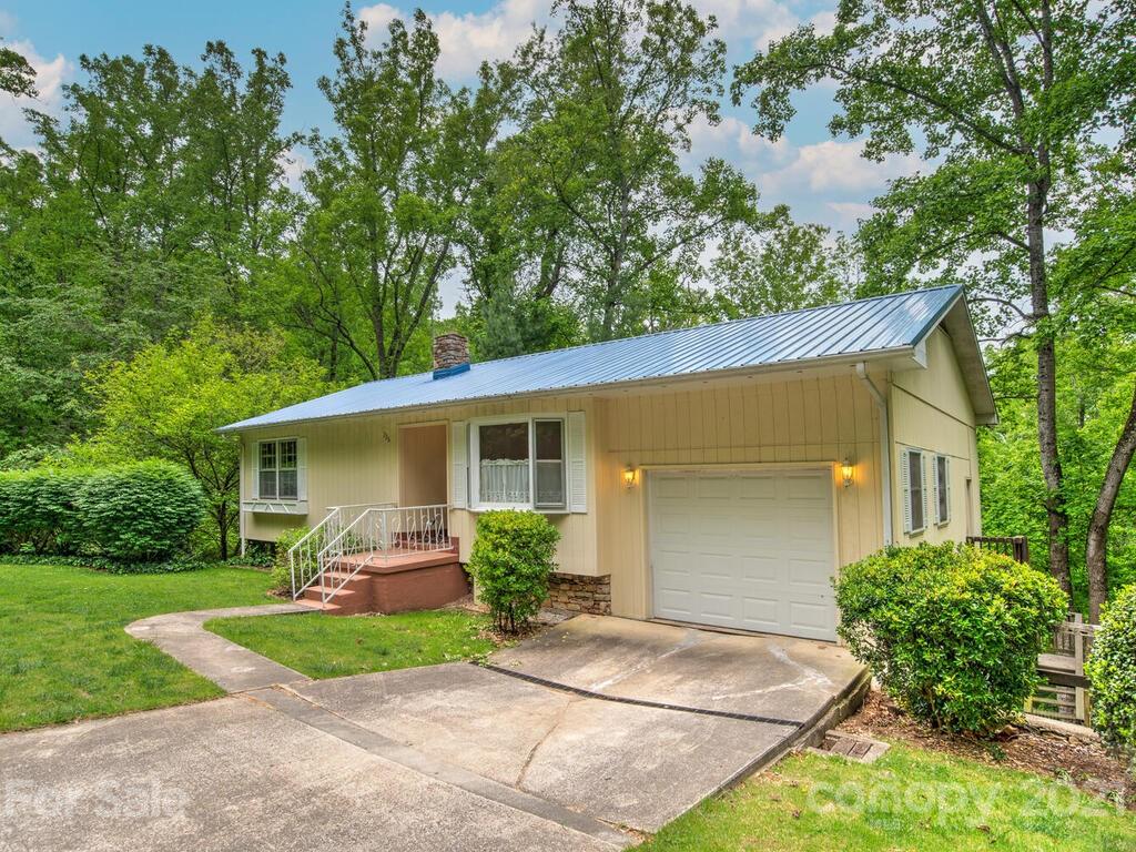 226 Church Road Fairview, NC 28730 - Photo 2 of 41 Gallery Image 2